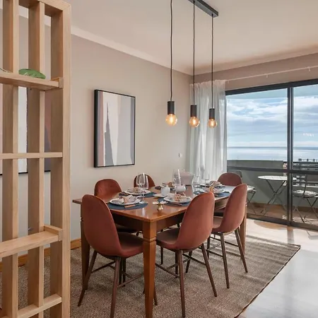 Amparo I By An Island Apartment
