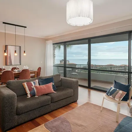 Amparo I By An Island Apartment